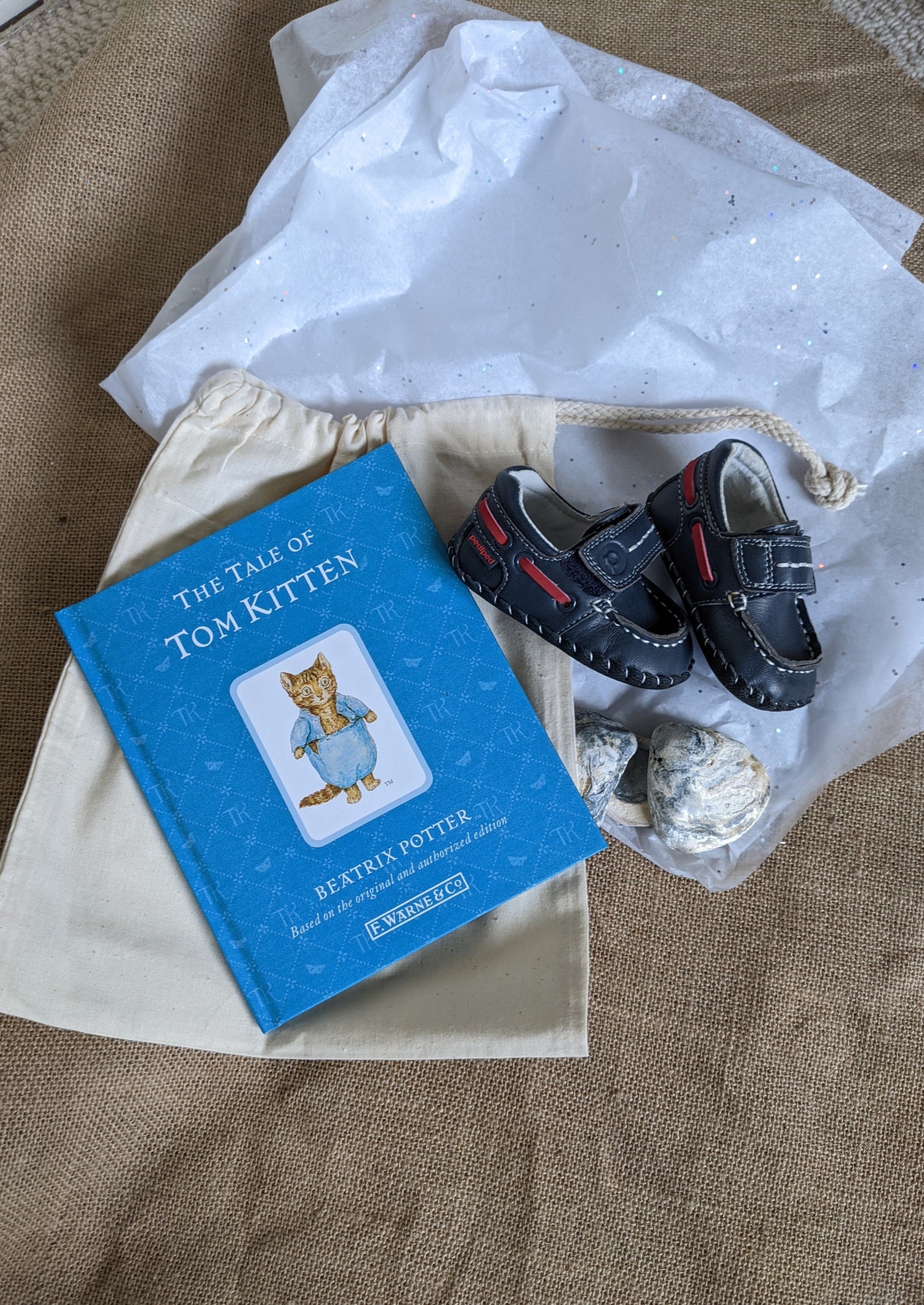 Baby leather deck shoes with free book